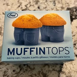 Silicone muffin tin: muffin top. New.
